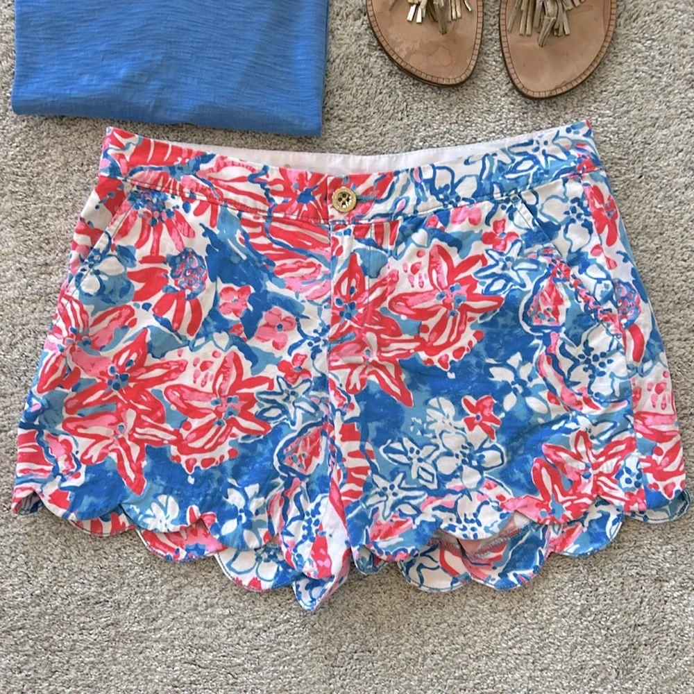 Lilly Pulitzer Buttercup Short in Bay Blue Pop Pop Glow - Picture 2 of 5